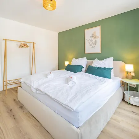 Simply Homes Bergliebe & Seeglueck Traunstein