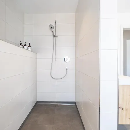 Simply Homes Bergliebe & Seeglueck Apartman Traunstein