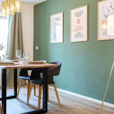Simply Homes Bergliebe & Seeglueck דירה